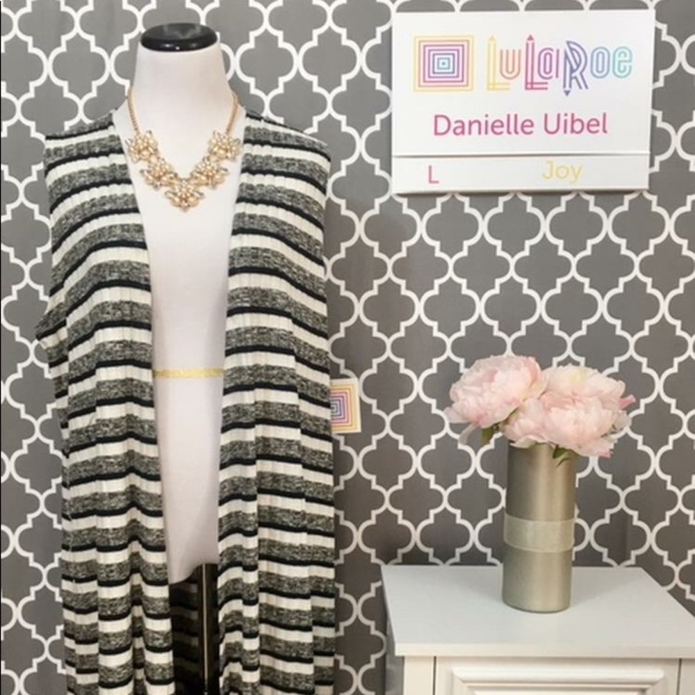 Large Joy Vest LuLaRoe